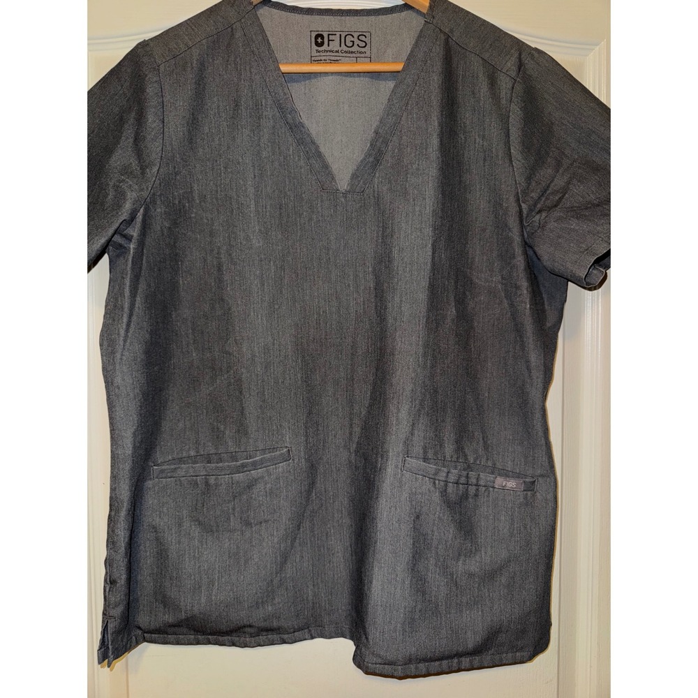 Figs‎ grey women's scrub top size large